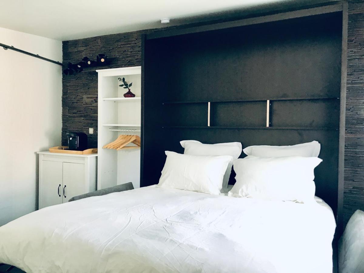 Guesthouse La Costiere - Logements Independants - Espace Piscine Jacuzzi Lunel  Ngoại thất bức ảnh