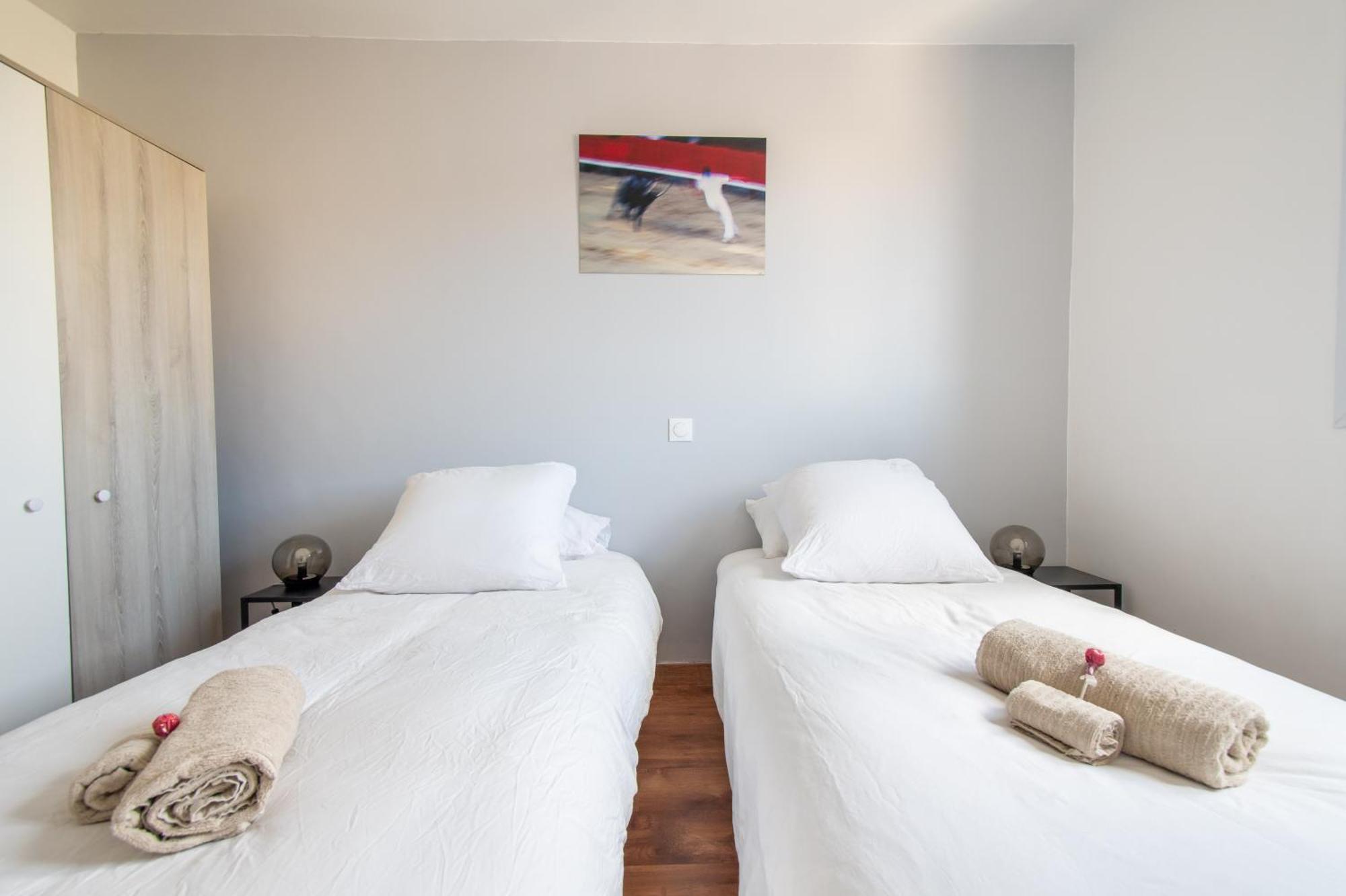 Guesthouse La Costiere - Logements Independants - Espace Piscine Jacuzzi Lunel  Ngoại thất bức ảnh