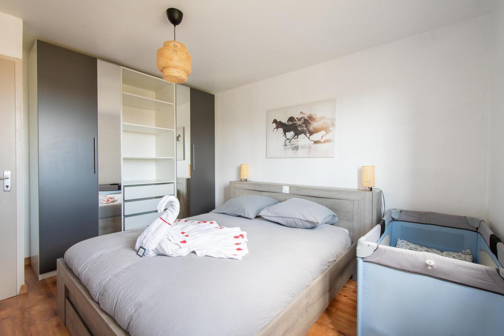 Guesthouse La Costiere - Logements Independants - Espace Piscine Jacuzzi Lunel  Ngoại thất bức ảnh